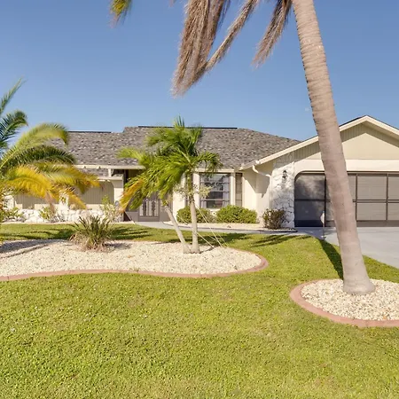 Rotonda West Home With Pool And Golf Course View!